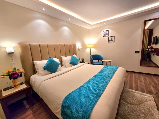 Ayra Boutique Hotel Bangalore Exterior photo